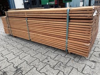 Ca. 70x Angelim Pedra planken geschaafd, 21x145mm, lengte 250cm